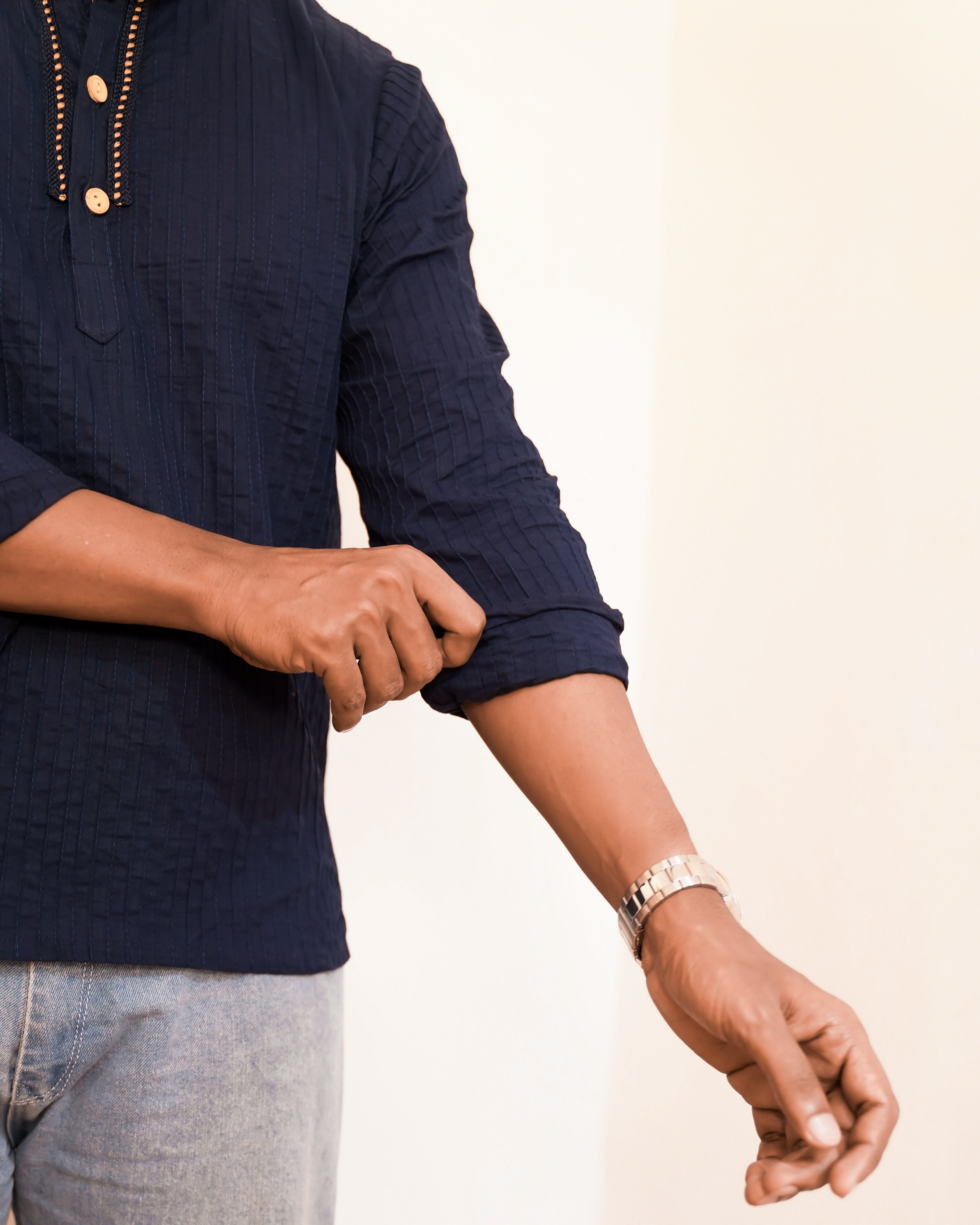 Men’s Deep Blue Cotton Pintuck Short Kurta