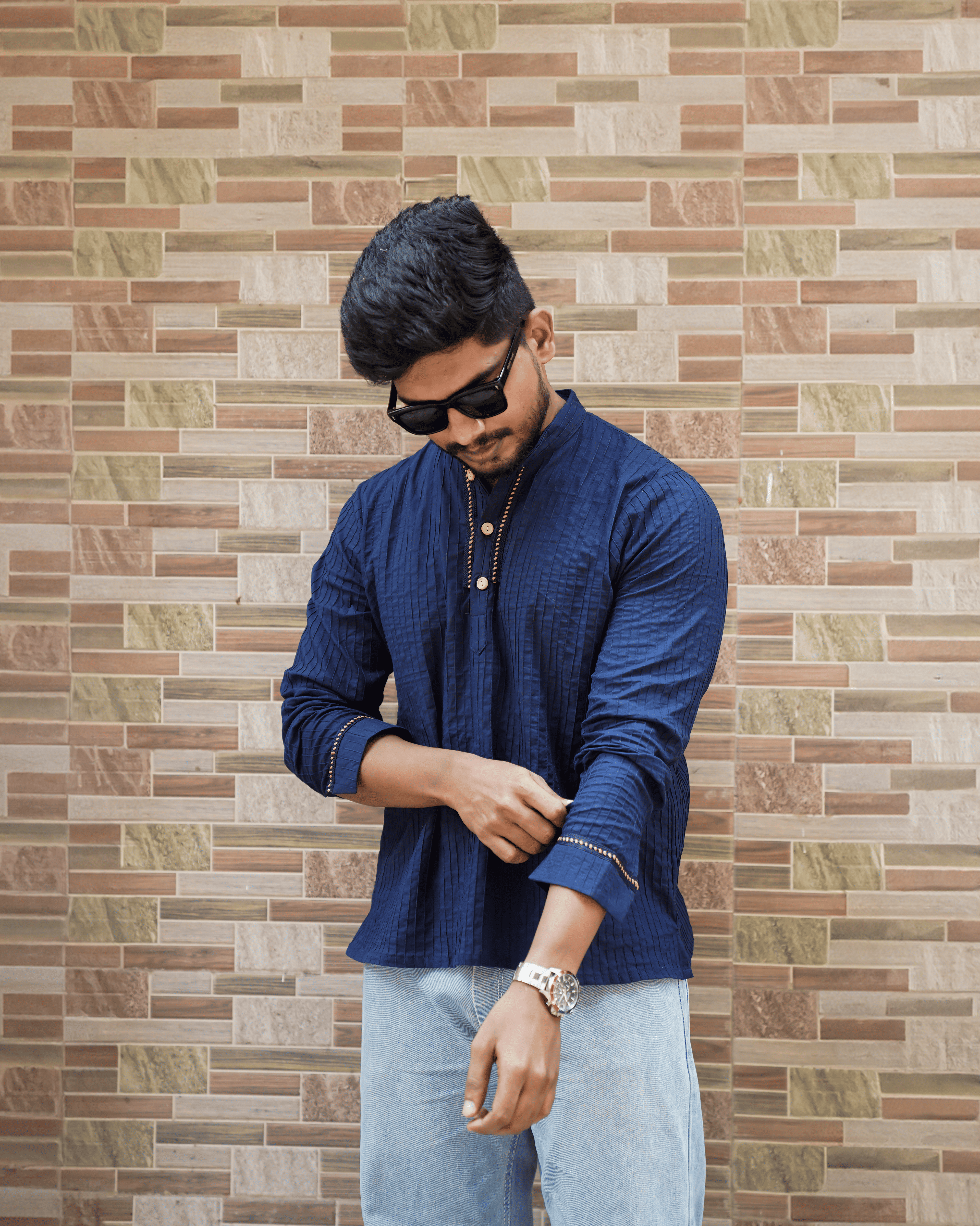 Men’s Deep Blue Cotton Pintuck Short Kurta